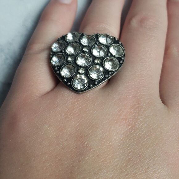 Heart Ring  - Picture 1 of 4